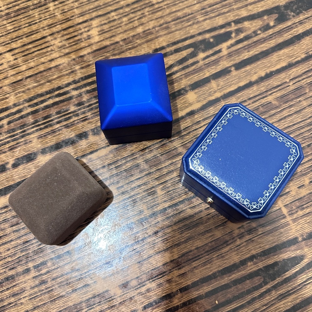 Elegant Blue Jewelry Boxes lots